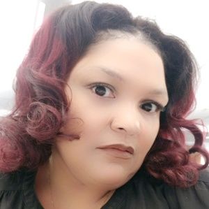 Meet your Posher, Denitha